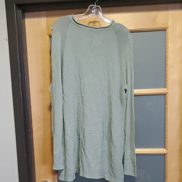 Green Ribbed Long Sleeve Tunic